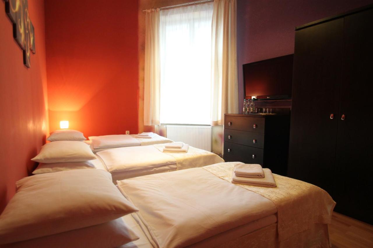 Navigator Apartments Krakau Zimmer foto